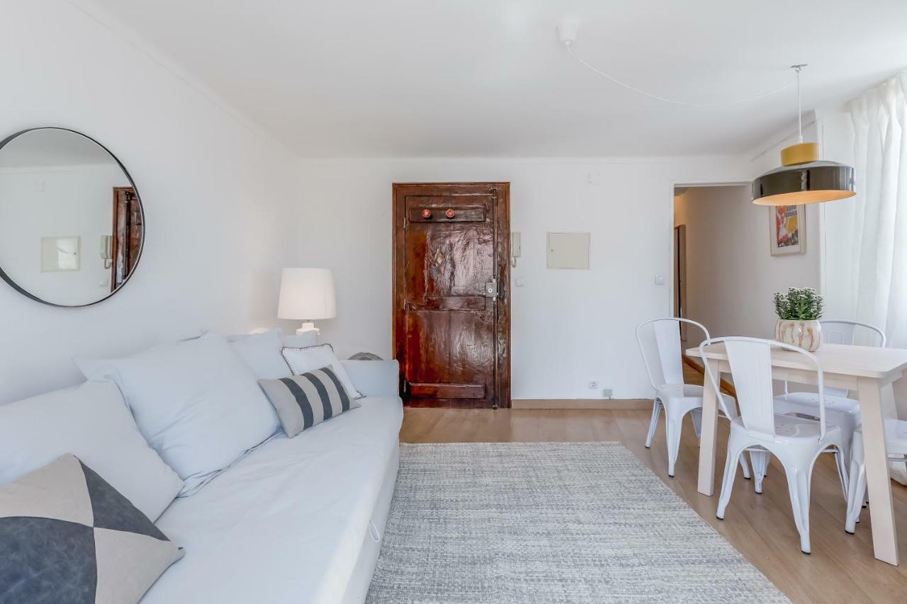 Light Filled Typical At Alfama, By Timecooler Apartment